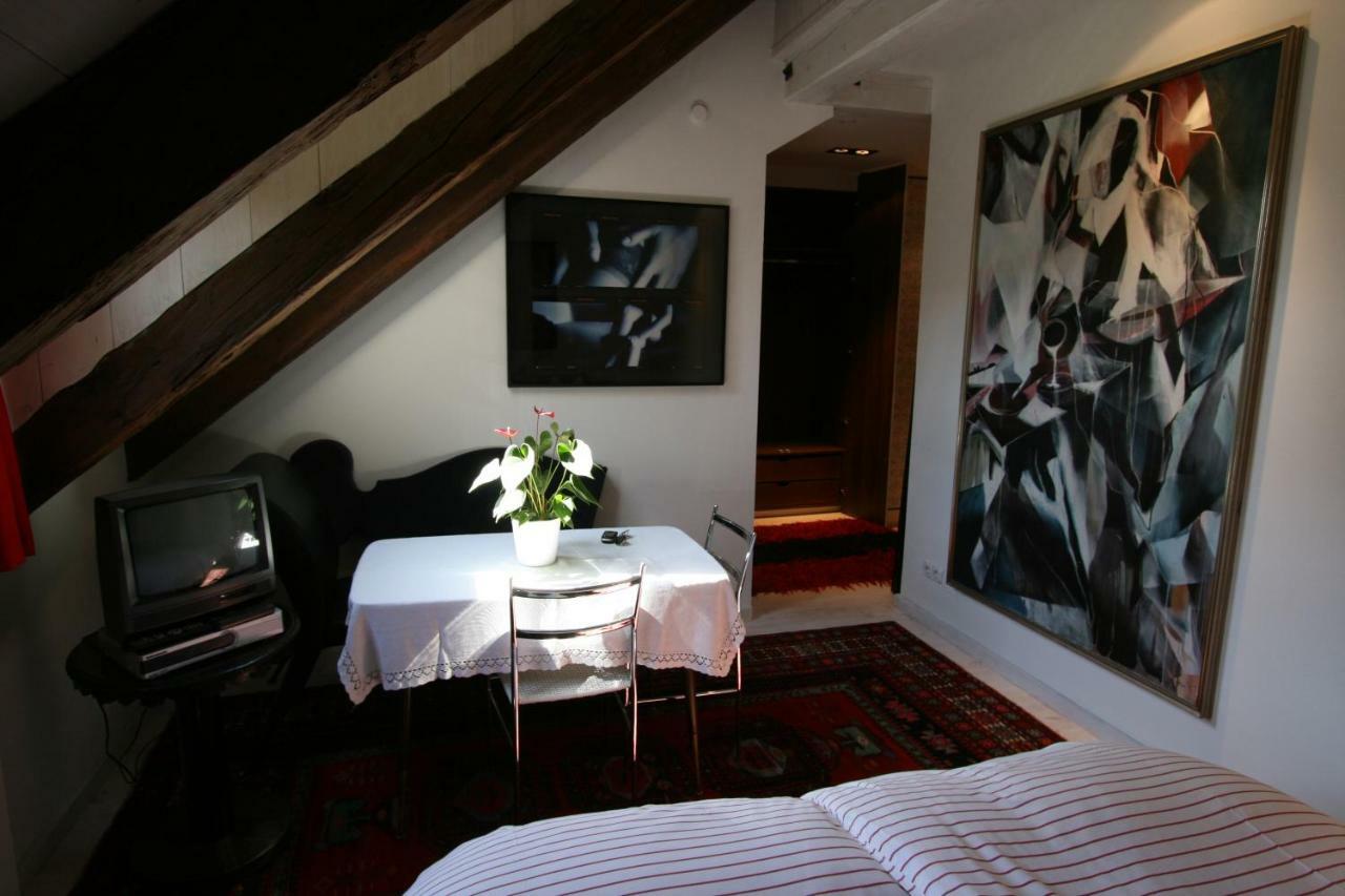 Longostagno Penzl 9 B&B 외부 사진